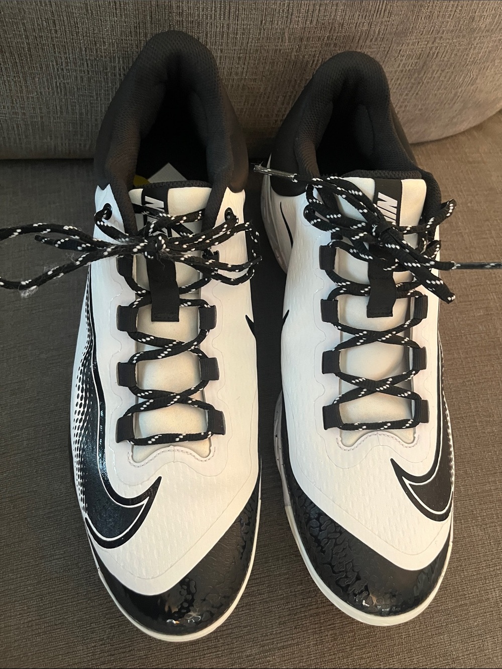 Nike Alpha Huarache Elite 4 Low baseball cleats white black Men’s Size 14 NEW